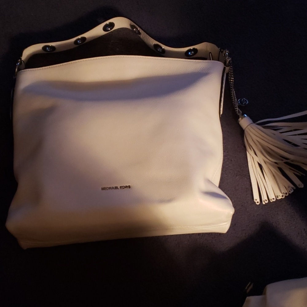 Michael Kors crossbody (cro